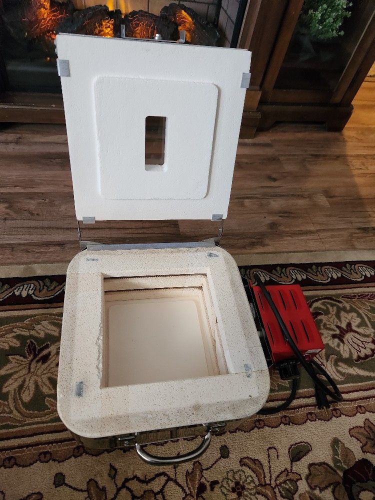 Even Heat Studio Pro Glass Kiln for Sale in Dayton, OH OfferUp