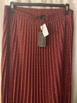 Pleated Skirt