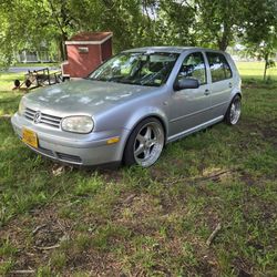2003 Volkswagen Golf
