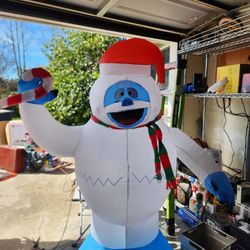 6ft Tall Abominable Snowman Bumble