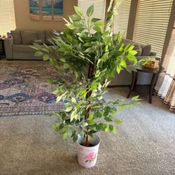 4.5 feet Artificial Leafy Tree in Decorative Pot