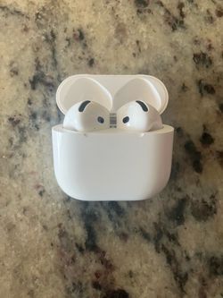 Apple AirPods 4 – Fully Working – Great Condition