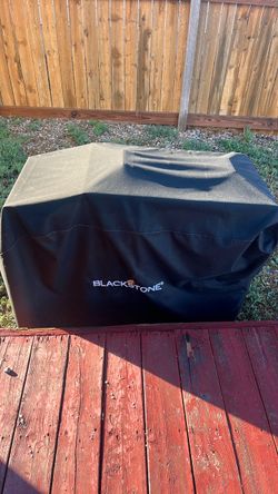 Blackstone grill (28in) w/ full protection