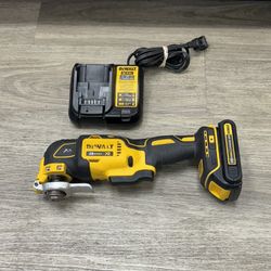 Dewalt Multi Tool With Charger DCS355