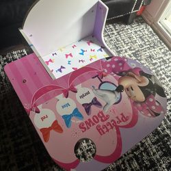 Minnie Mouse Desk