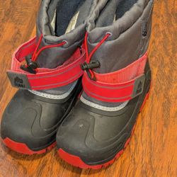 Kids Snow Boots Size 1