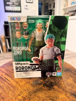 SH Figuarts Roronoa Zoro Romance Dawn Figure