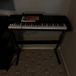 Electric Keyboard 