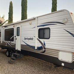 2012 Keystone  Springdale Travel Trailer Model 293RKS