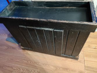 Black Fish Tank Stand. FREE