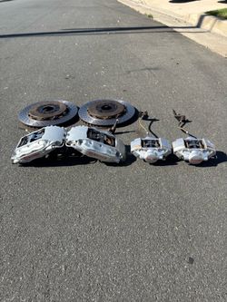 Nissan 350Z Infiniti G35 Brembo GT F50 BBK Kit Front & Rear Calipers