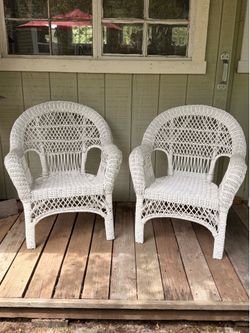 2 Vintage Wicker Chairs