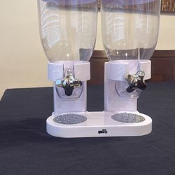 Two compartment cereal dispenser