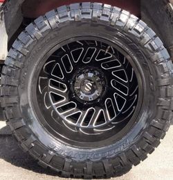 Dually wheels