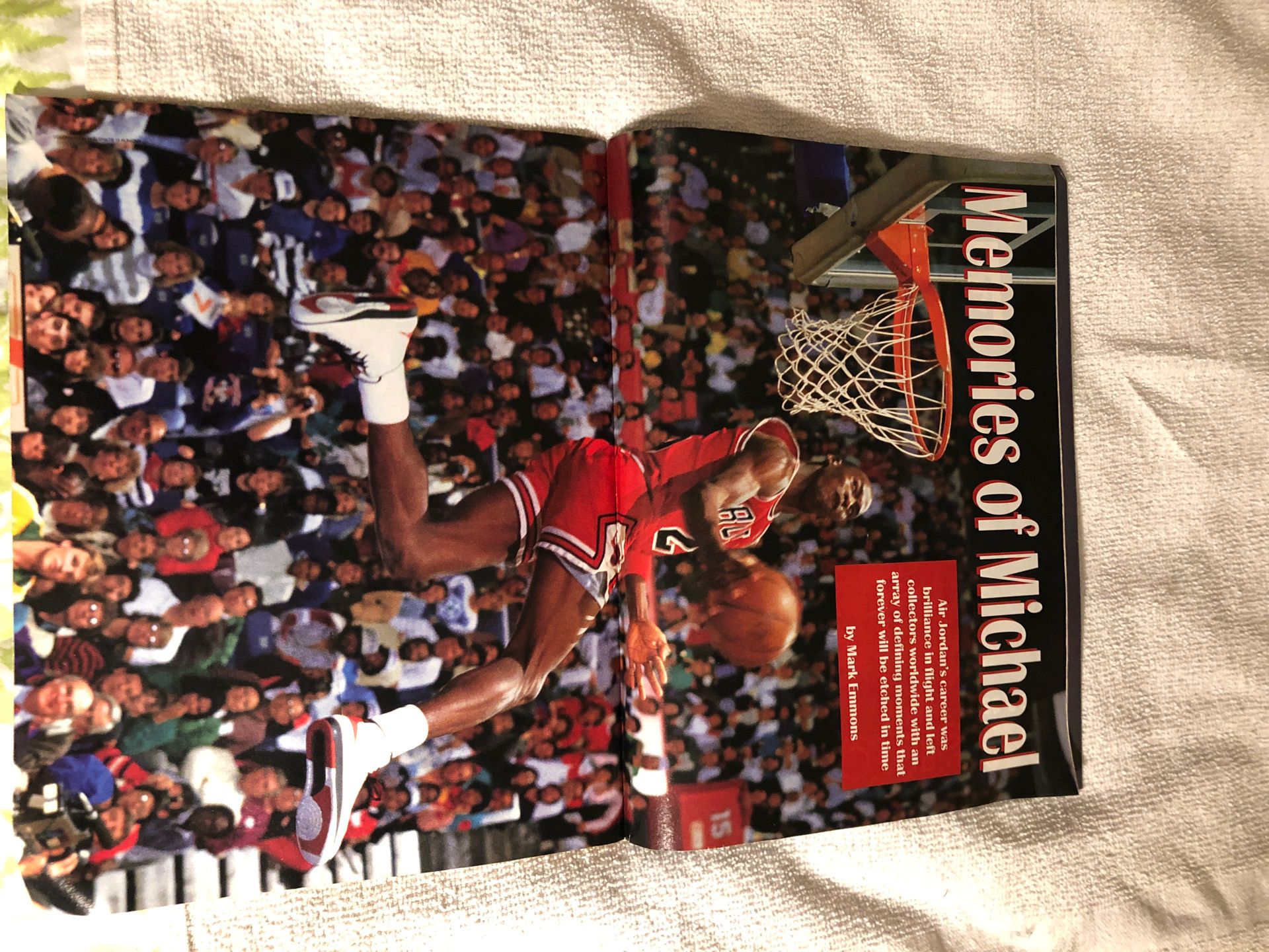 Michael Jordan magazines Beckett, Tributes, SI, etc - www 