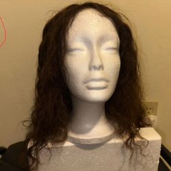 Realistic Wig – Medium Brown – Long Wavy 