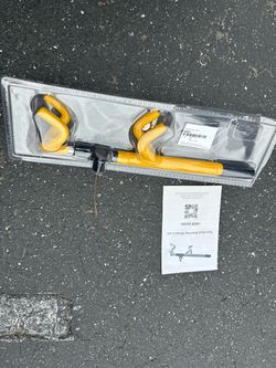 Twin Hook Steering Wheel Lock