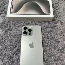 iPhone 15 Pro Max Unlocked (SHIPPING ONLY)