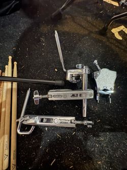 Tama & sound percussion quick tom mounts.