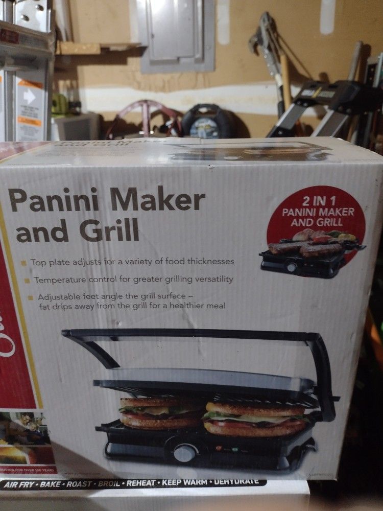 Appliance Sunbeam Panini Maker & Grill.  Cash Porch Pickup Redmond 
