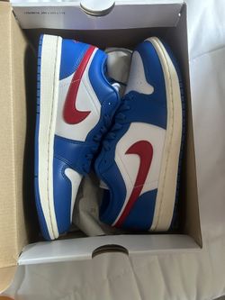 Nike Jordan Air 1 Low sneakers in blue and red
