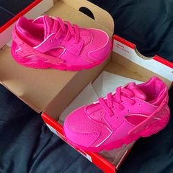 Nike Huarache Size 8 Toddler