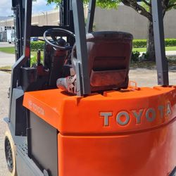 Toyota Forklift 