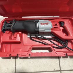 Milwaukee Reciprocating Saw