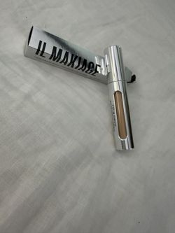 IL Makiage Flawless Concealer 