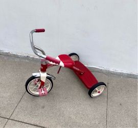 Kids Vintage Radio Flyer Tricycle