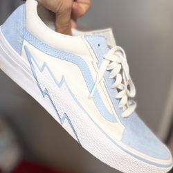 Out box Vans Like new