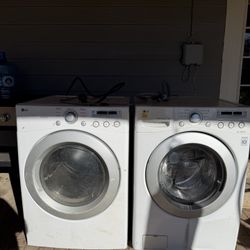 LG dryer And Washer Combo