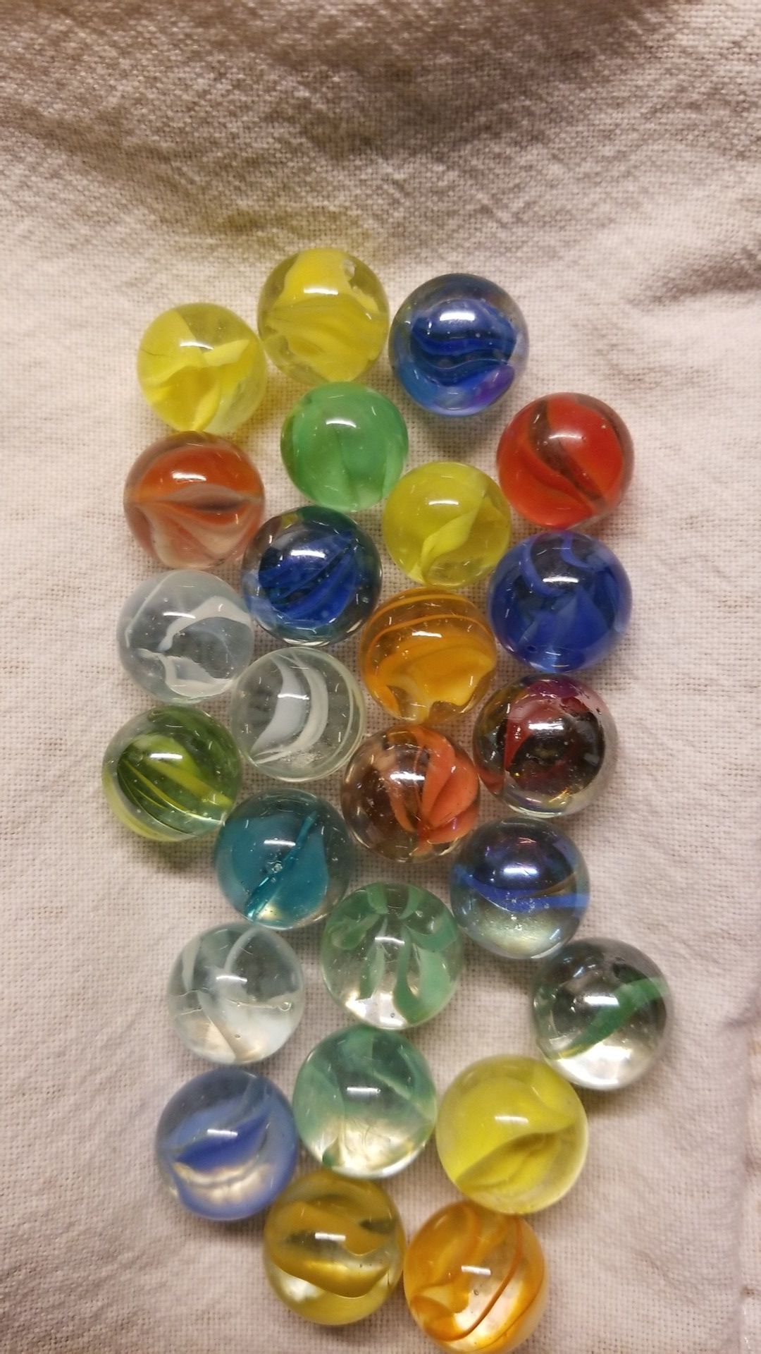 25 vintage swirl glass marbles