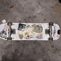 Skateboard 
