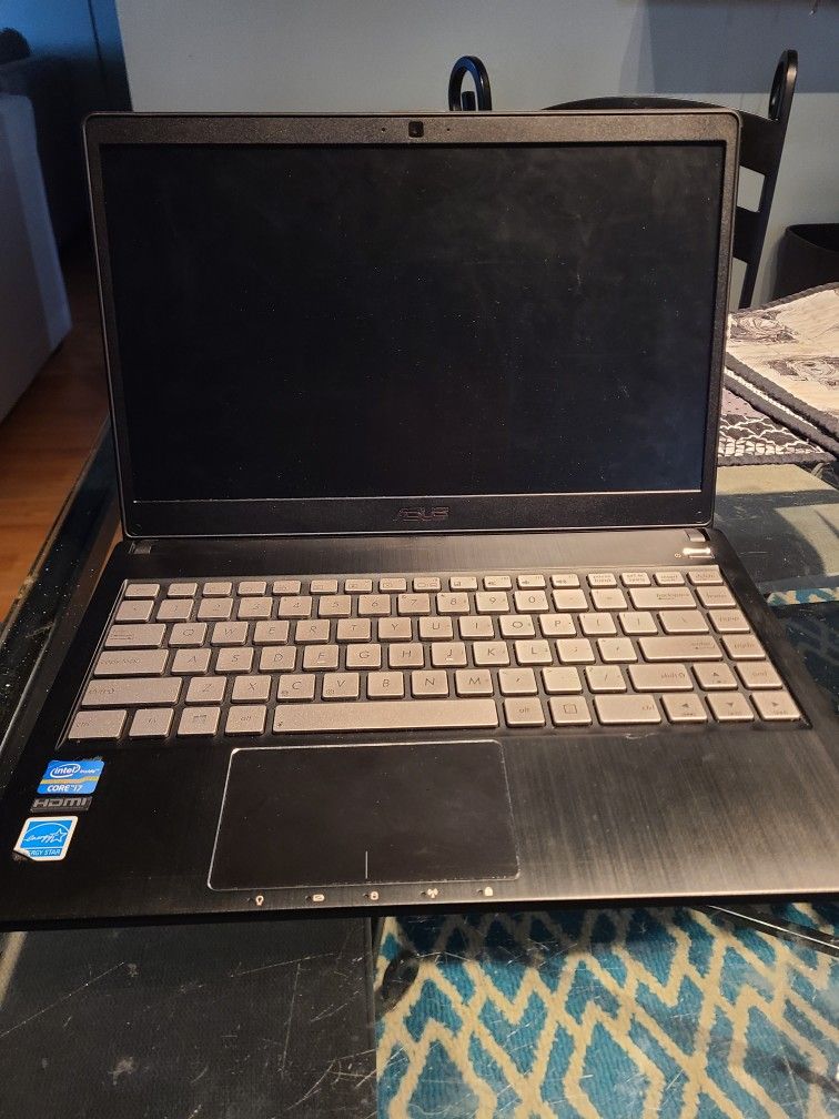 Asus Q400A Laptop