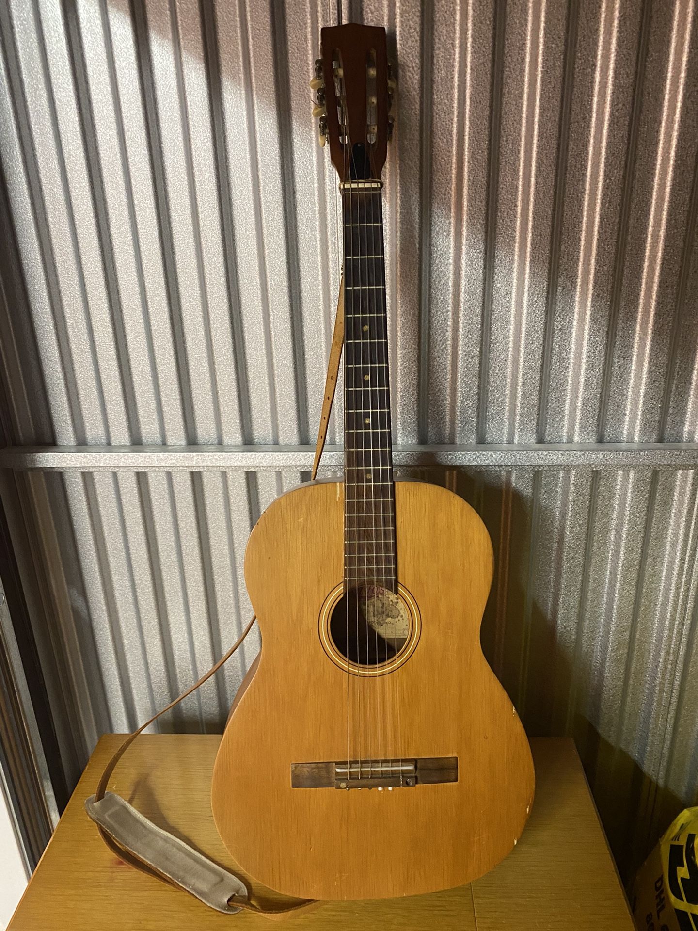Carlos W N Classic Guitar