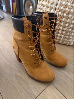 WOMENS TIMERLAND HEEL BOOTS SIZE 9