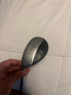 TaylorMade Rescue Mid 4 Hybrid Golf Club left handed