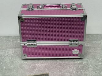 Stylish Pink Caboodle