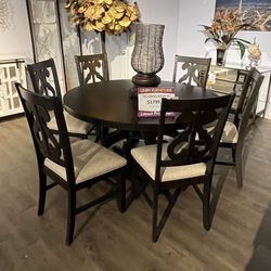 7pc Dining Room Set
