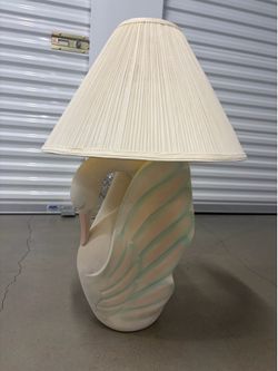 Vintage Pastel Swan Table Lamp
