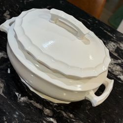 Oval Soup Tureen, California Pottery, 5 Quart, white  Color