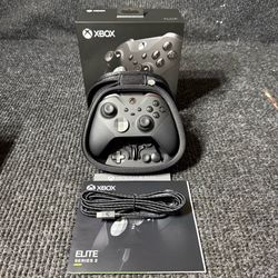 Xbox One Elite Series 2 Wireless Controller - Black Like New