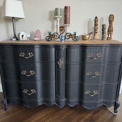 Beautiful Antique Dresser for Sale