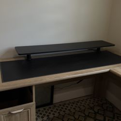Monitor stand
