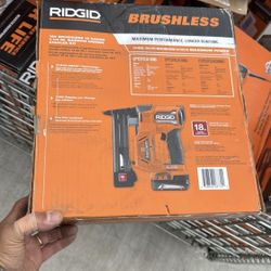 RIDGID 18V Brushless Cordless 18-Gauge Narrow Crown Stapler Kit with 2.0 Ah Battery and Charger