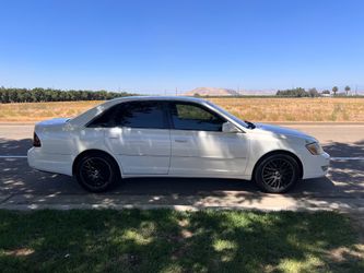 2001 Toyota Avalon