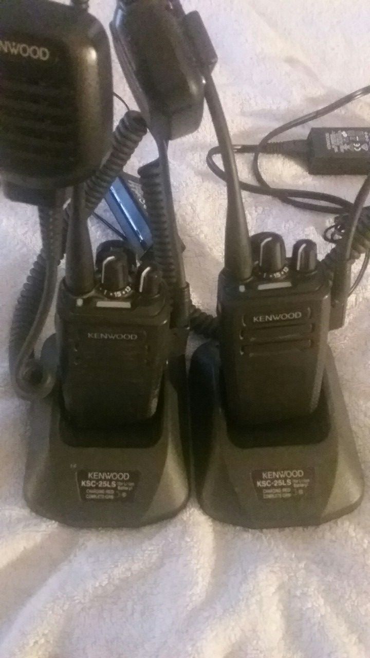 NX 3320 KENWOOD 2-WAY RADIO NEW