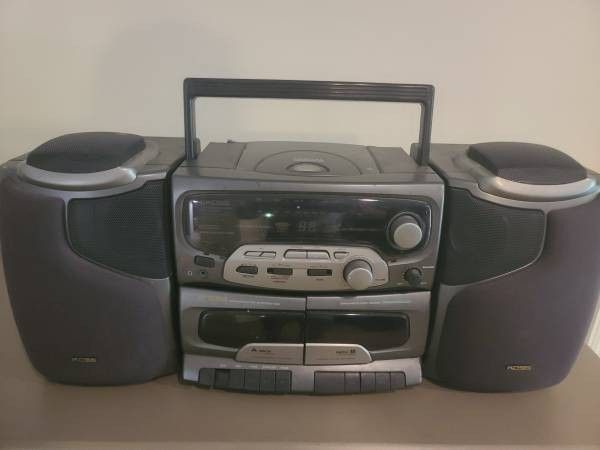 Koss Portable Boom Box
