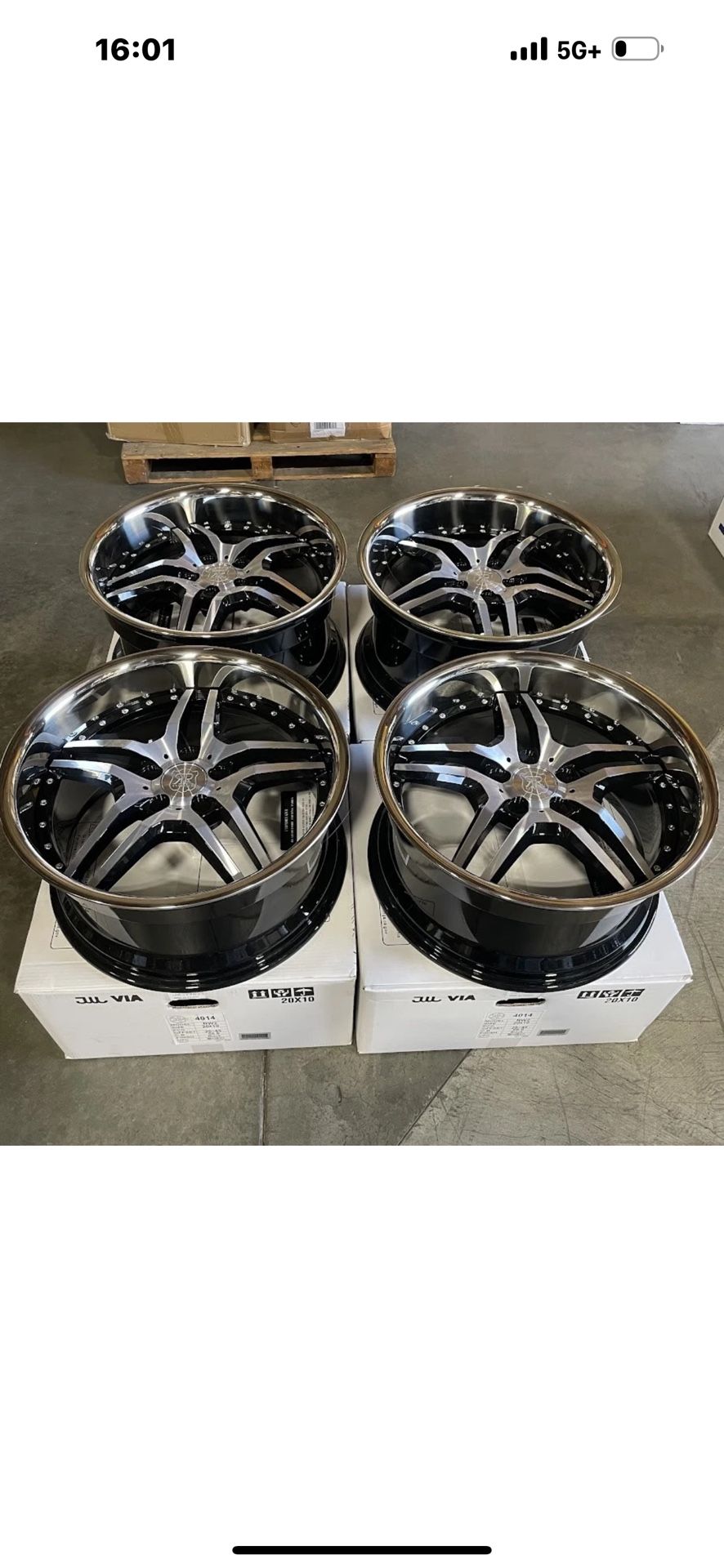 NEW MRR 20x10 Black Machined chrome Wheels